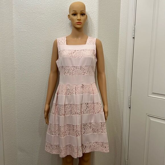 Karl Lagerfeld Paris Pink Casual Dress Sleeveless Sheer Floral Lace Embroidered - Picture 1 of 12